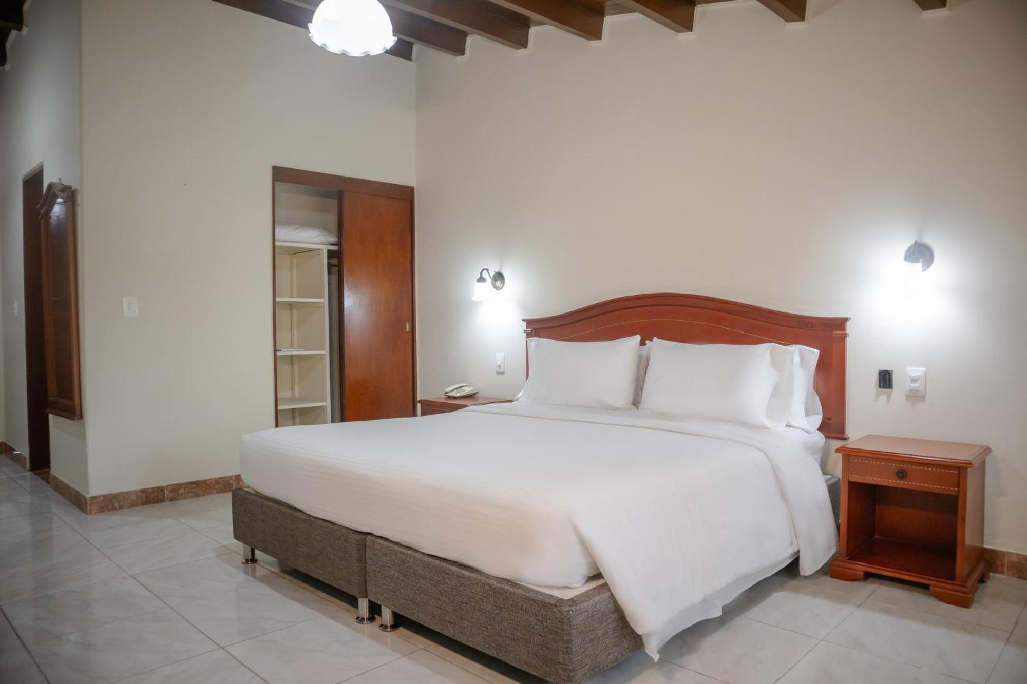 Hotel Faranda Bolivar Cucuta, A Member Of Radisson Individuals Exterior photo