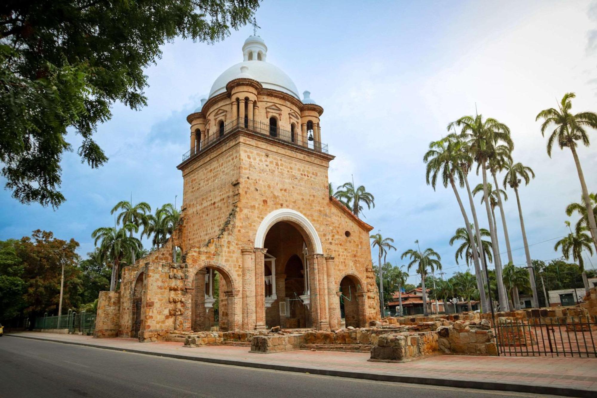 Hotel Faranda Bolivar Cucuta, A Member Of Radisson Individuals Exterior photo