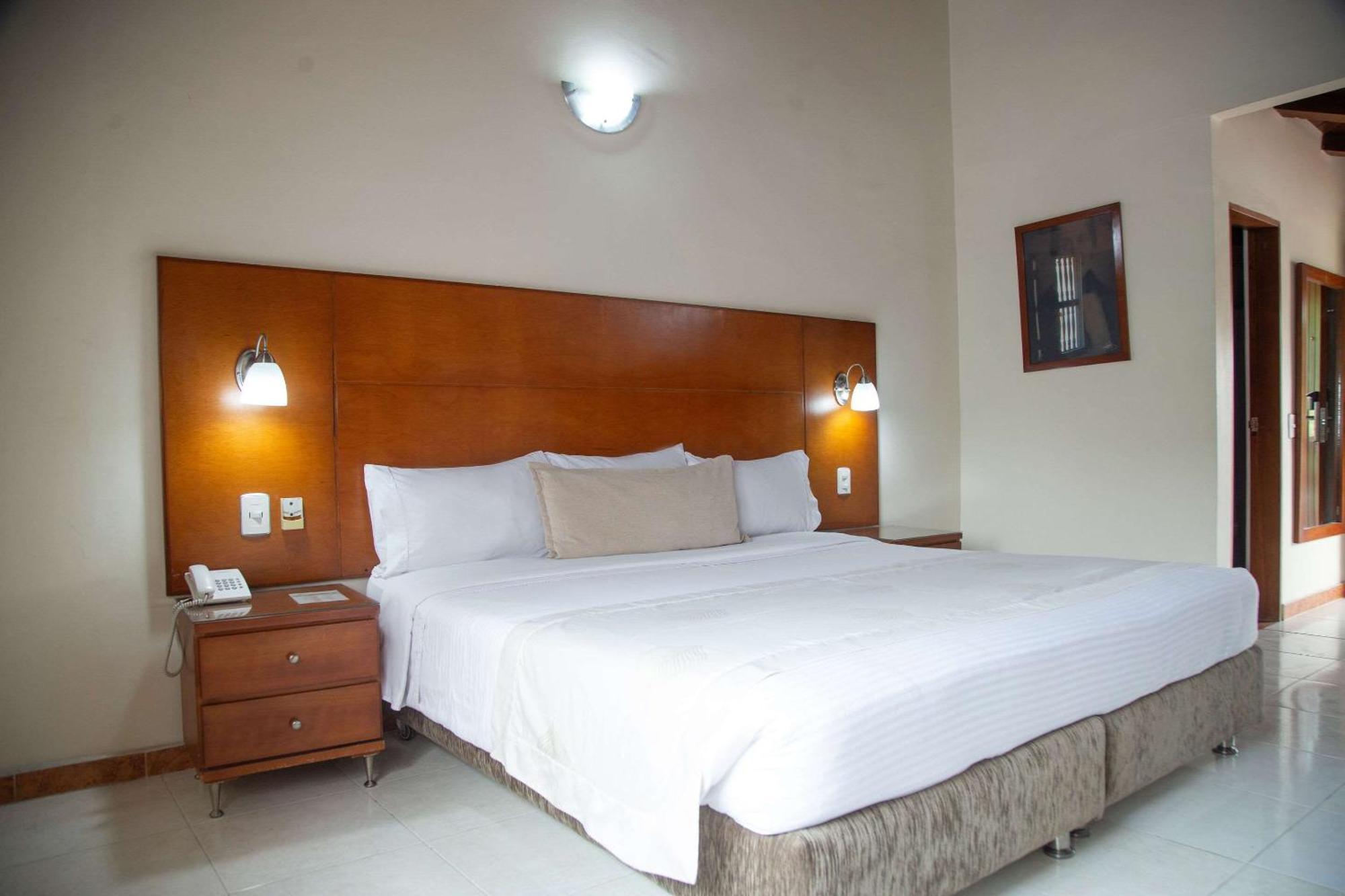 Hotel Faranda Bolivar Cucuta, A Member Of Radisson Individuals Exterior photo